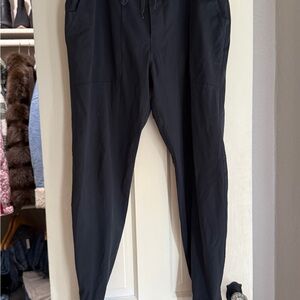 Lululemon Men's Joggers